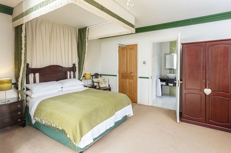 Hotel Arrandale Lodge