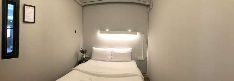 Hostal Hobnob Hostel - Adults Only
