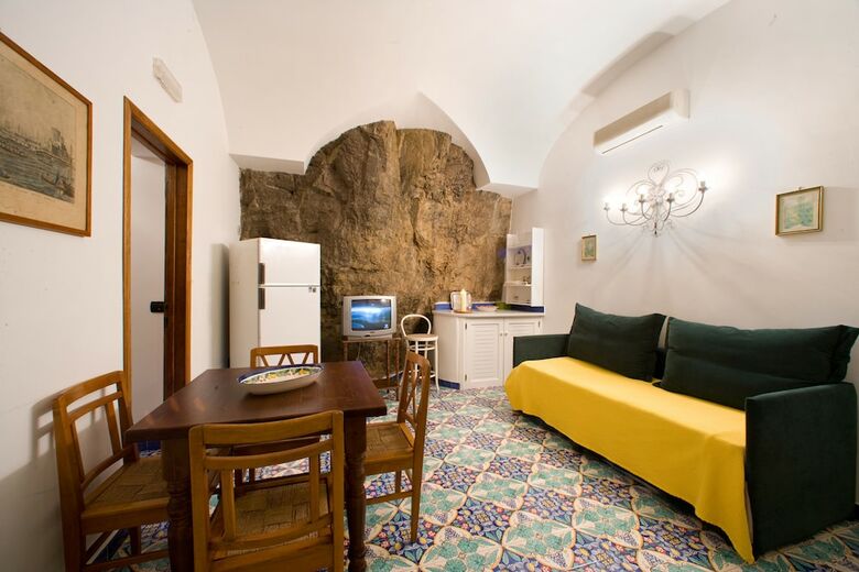 La Caravella Positano Beach, Residence