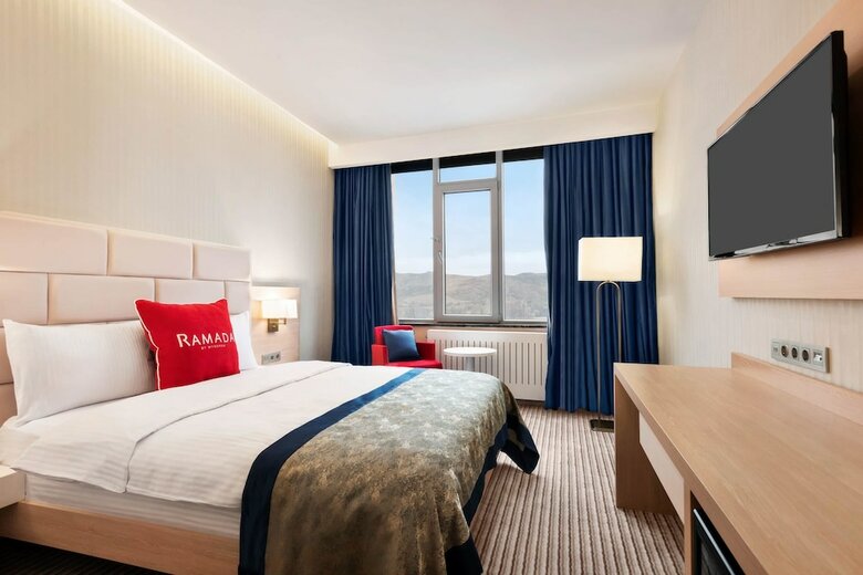 Hotel Ramada By Wyndham Sivas