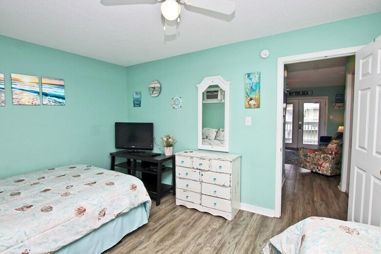 Moonraker 13 - One Bedroom Condo
