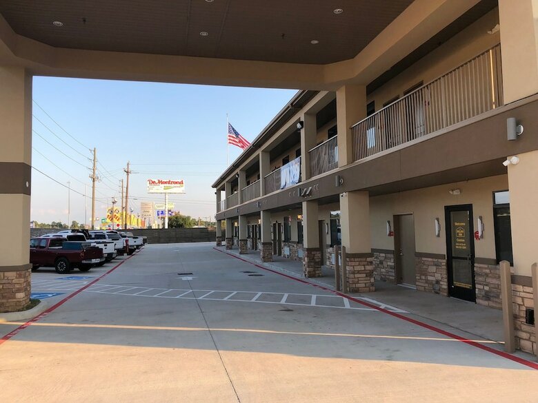 Motel Palace Inn Conroe
