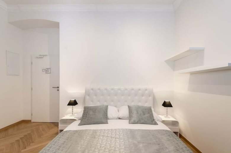 Central Superior Apartments And Suites