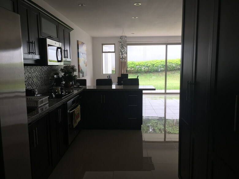 Las Yagrumas Condo Escazu