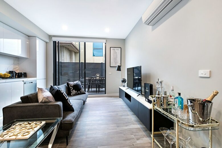 Manhattan Apartments - Caulfield North