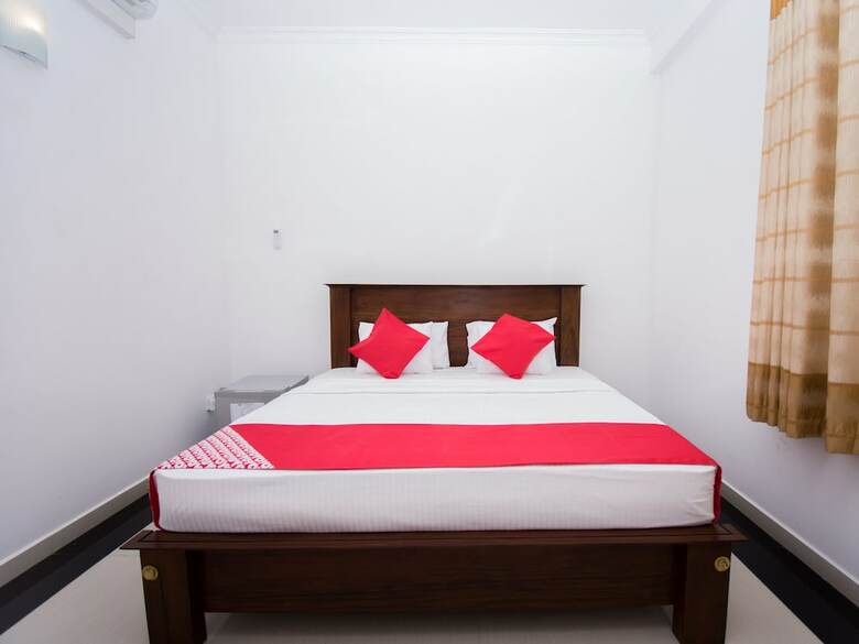 Hotel Oyo 240 Grand Highway Resort