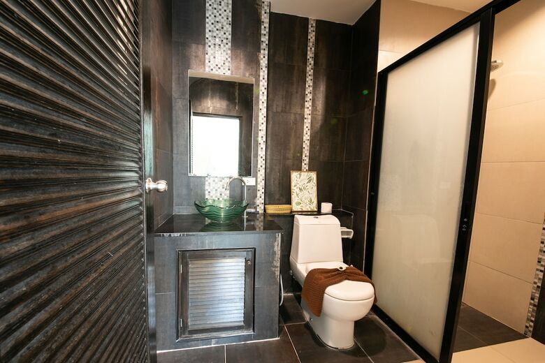 Aparthotel The Ananas Serviced Apartments