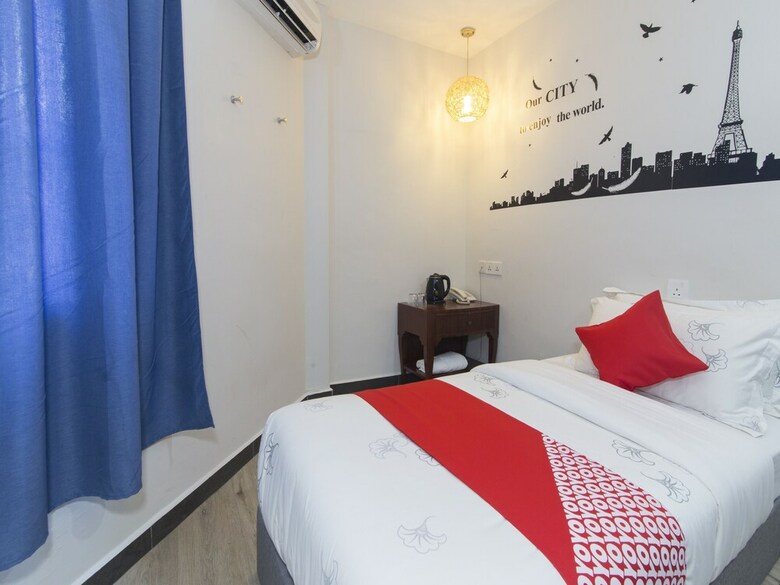 Oyo 893 Hotel Holmes Kelana Jaya