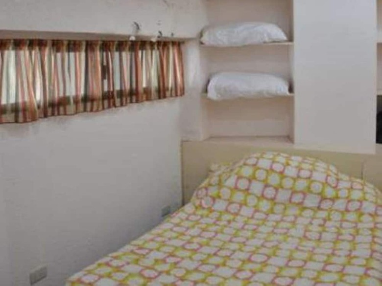 Gardenville Hotel