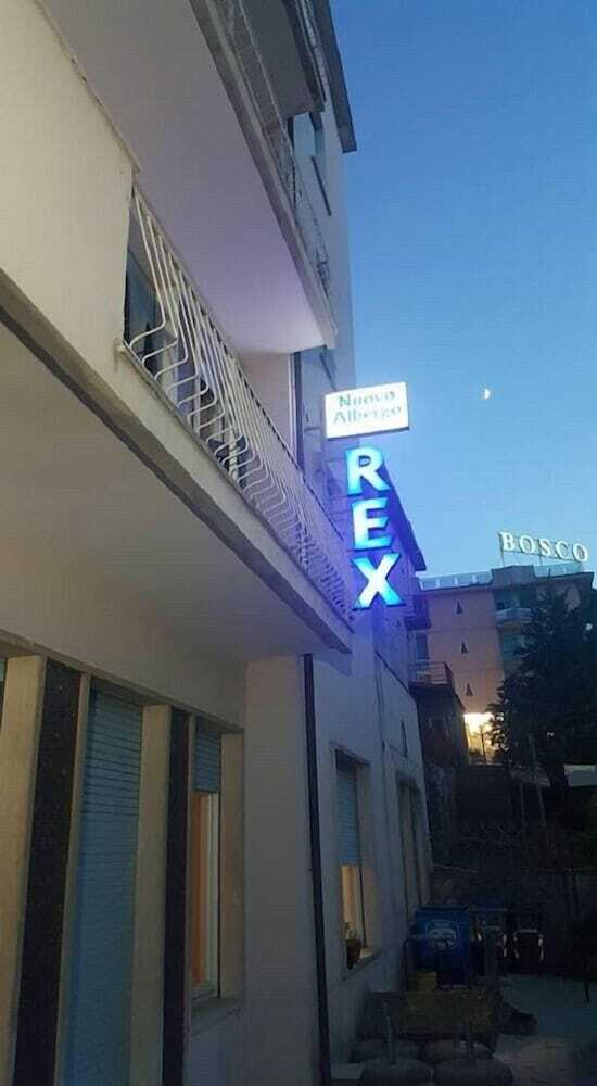 Posada Nuovo Albergo Rex