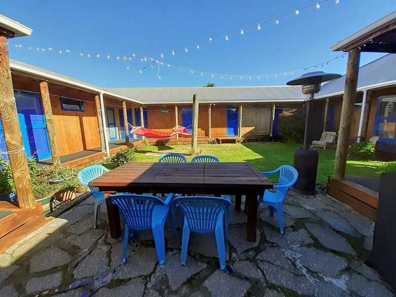 Hostal Golden Fern Backpackers