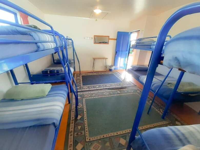 Hostal Golden Fern Backpackers