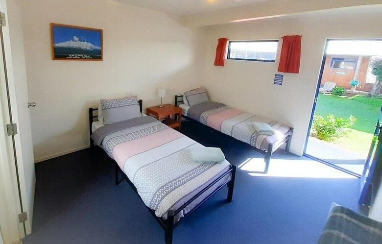 Hostal Golden Fern Backpackers