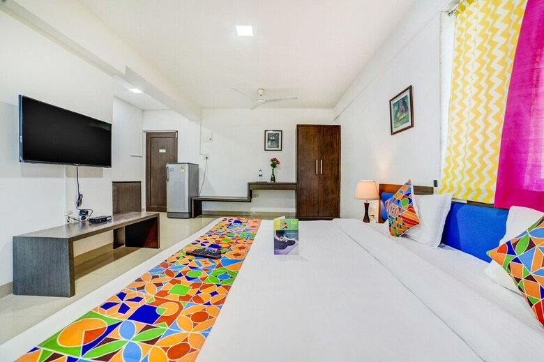 Fabhotel Casa Paradise Premium Suites