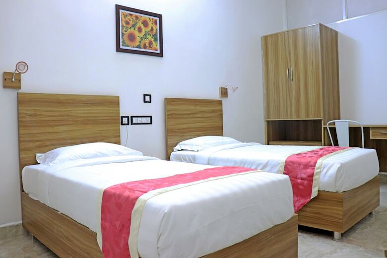 Hotel Gulnaar Guest House
