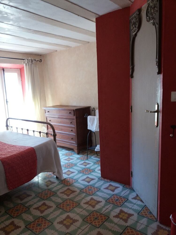 Hotel Le Patio Des Cigales