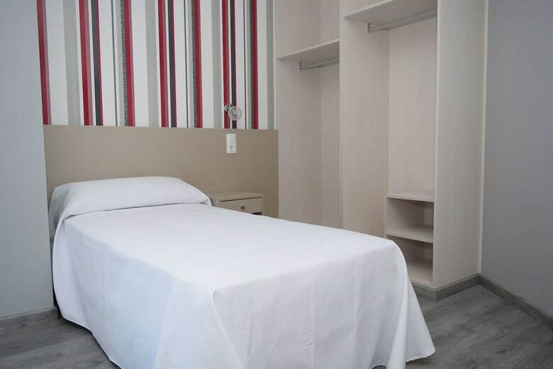 Hostal Siskets Hotel & Restaurante