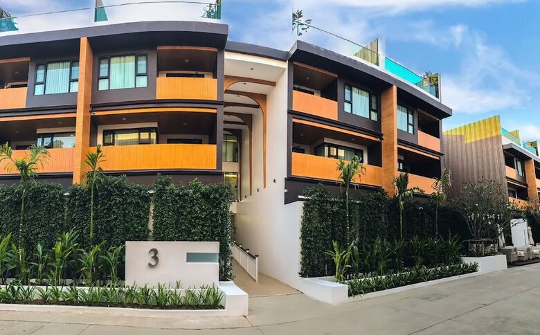 Hotel Pool Suite Chiang Mai