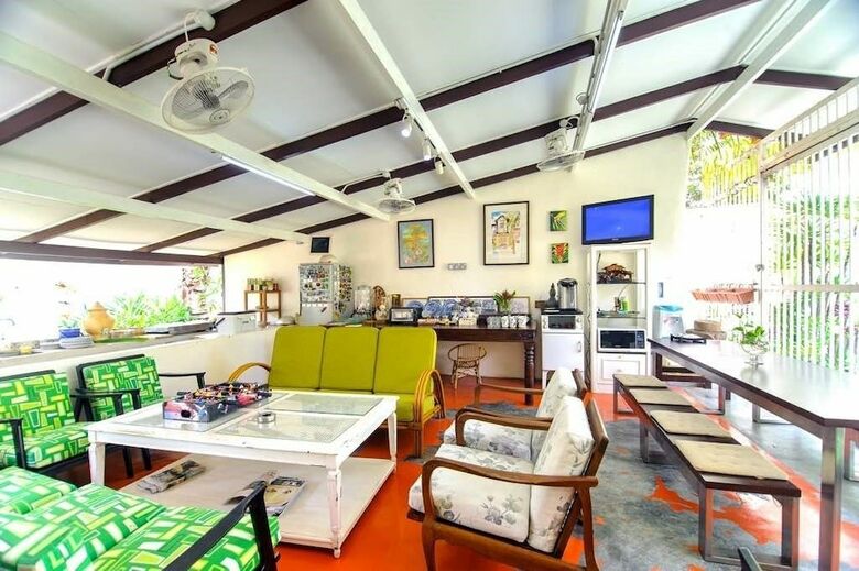 Bed & Breakfast Casugria Dutch Heritage Residence