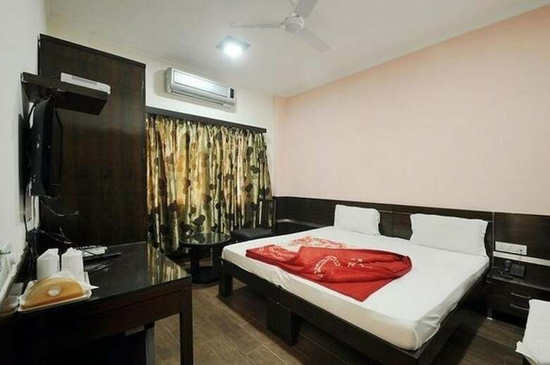 Hotel Maxfort Huda City Centre