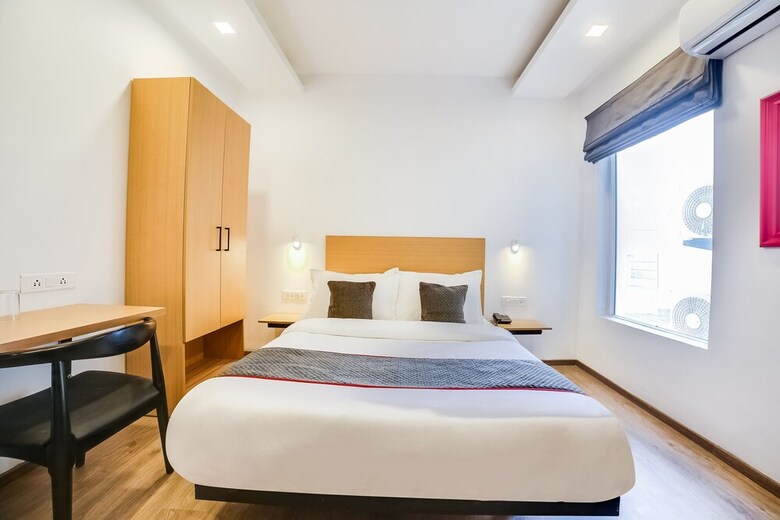 Hotel Oyo Flagship 15228 South City2