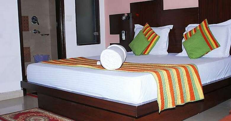 Hotel Maxfort Greenwood City