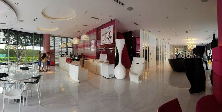 Azure Urban Resort Hostedbyces