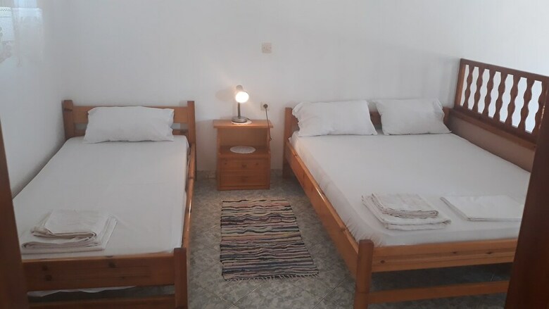 Hotel Ambeles Apartments