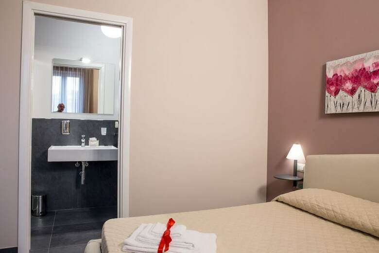 Bhagya Gallipoli Rooms & Suites