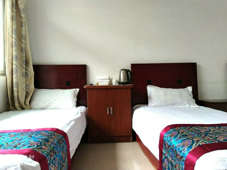 Hotel Water Great Wall Fengfuyuan Inn