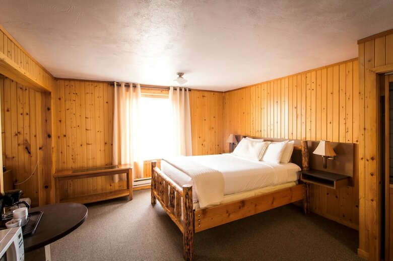 Hotel Colter's Lodge
