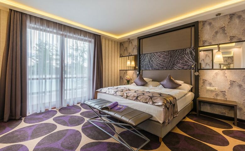 Victoria Garden Hotel