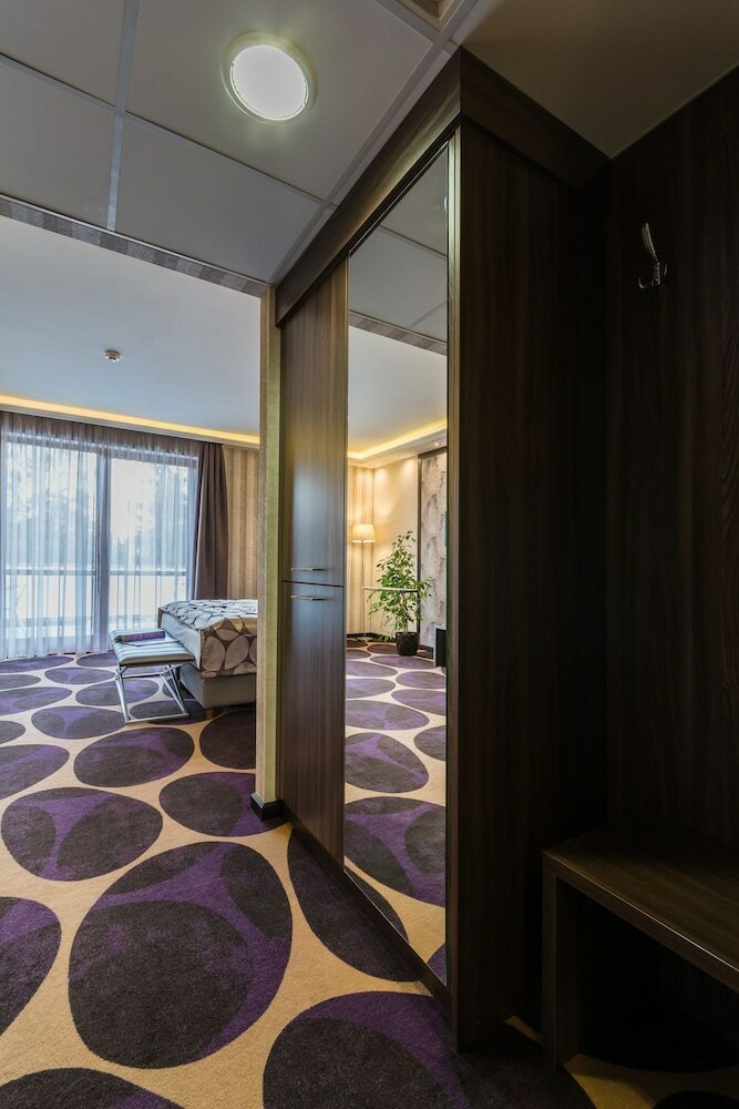 Victoria Garden Hotel
