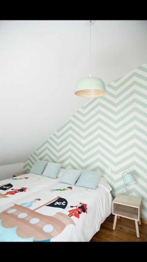 Apartamentos �tico Jaca Oroel