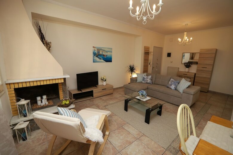 Apartamentos Philoxenia Family Suite