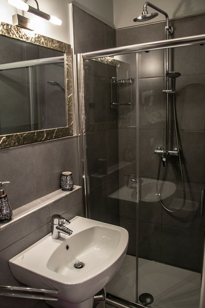 Hotel Alibardi Alloggi