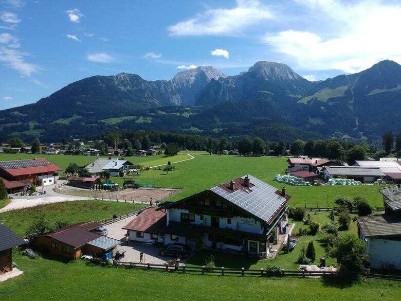 Hostal Hotel - Pension Alpenstern