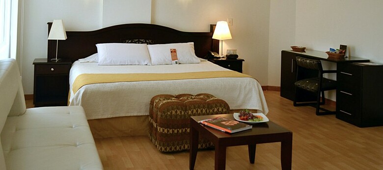 Hotel Bolivar Plaza