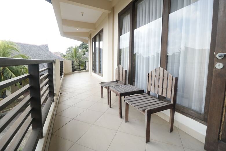 Hotel Reddoorz Premium @ Bukit Damai Indah