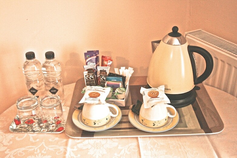 Clotworthy House Bed And Breakfast