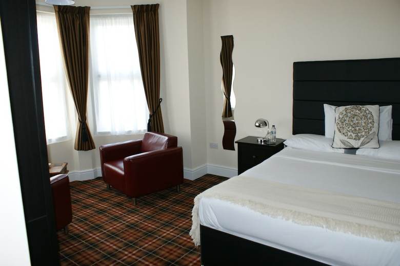 Bed & Breakfast 10 To 12 Folkestone