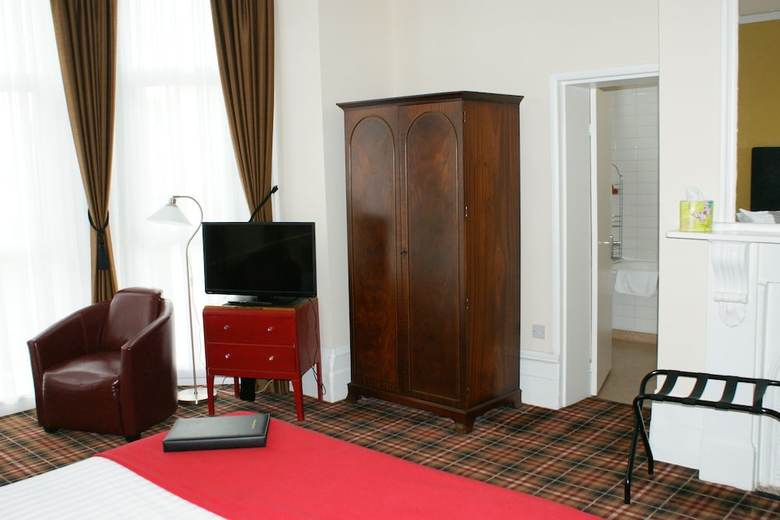 Bed & Breakfast 10 To 12 Folkestone