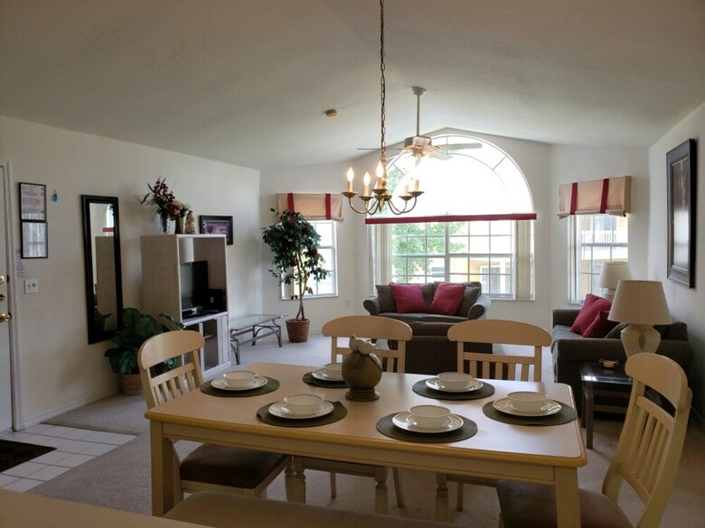 Villas At Island Club