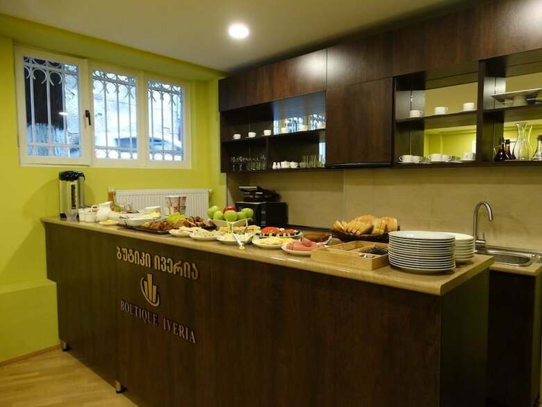 Hotel Iveria