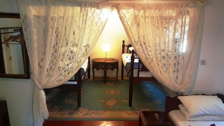 Hotel Imani Beach Villa