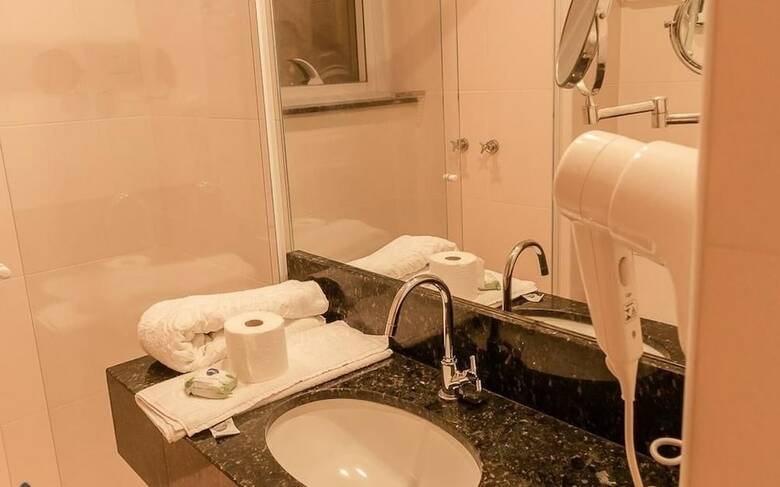 Gir�o House Apart