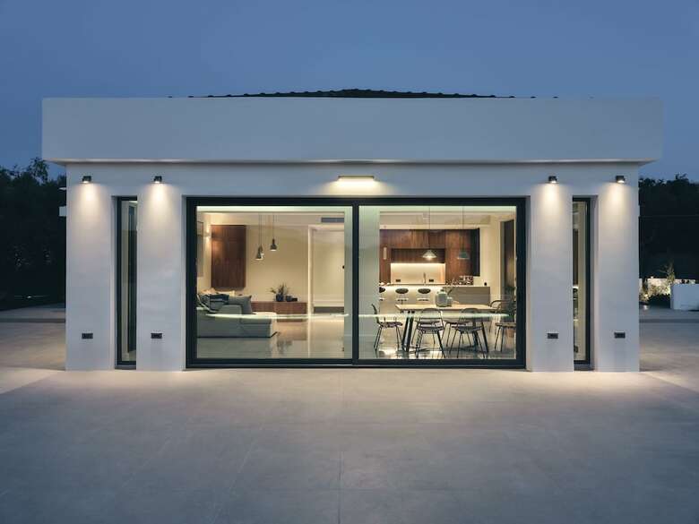 Drallos Luxury Villa