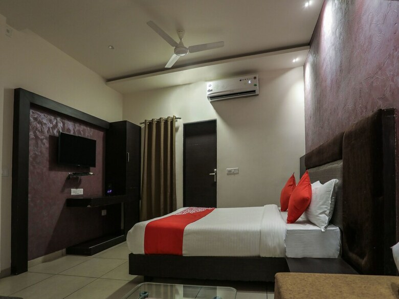 Oyo 16543 Hotel Madhuban