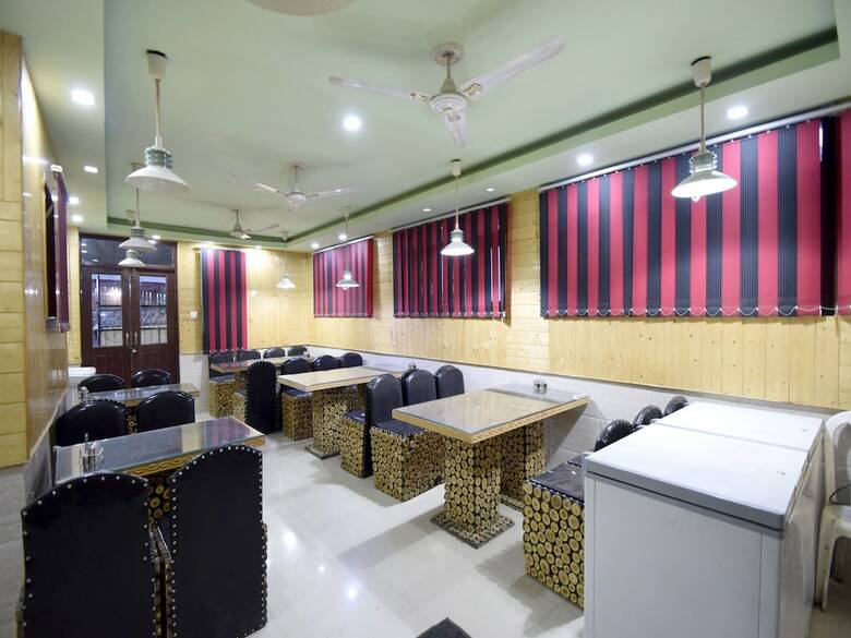 Oyo 4944 Hotel New Prince Inn