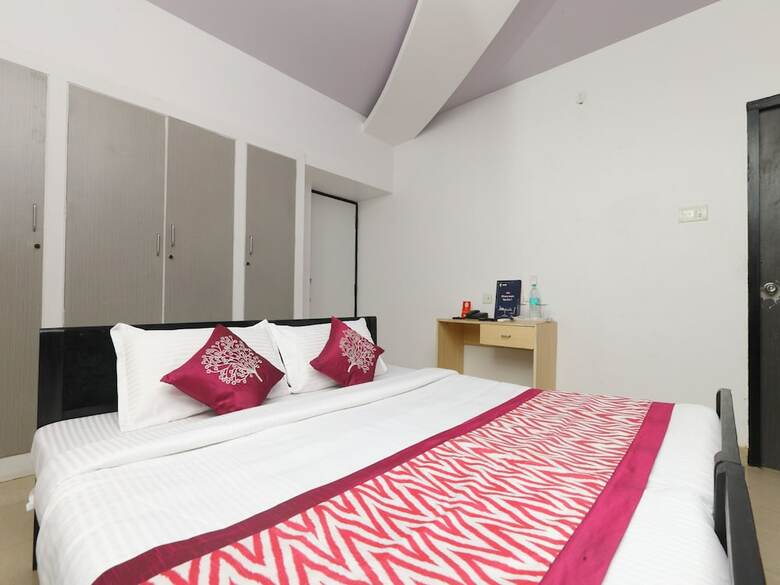Hotel Oyo 15796 The Haven Service Aparments
